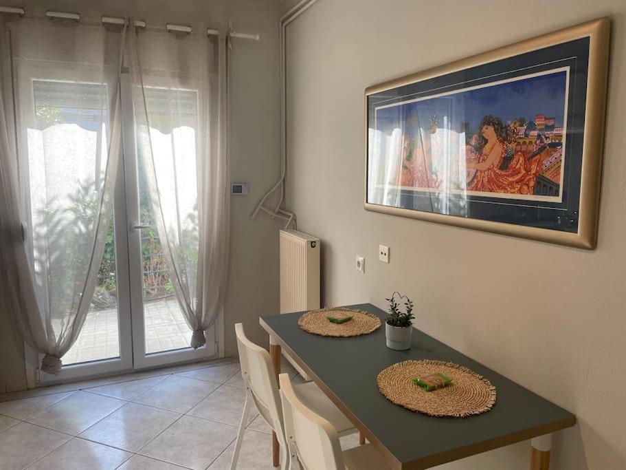 Letty'S Cozy Flat Apartment Peraía 외부 사진